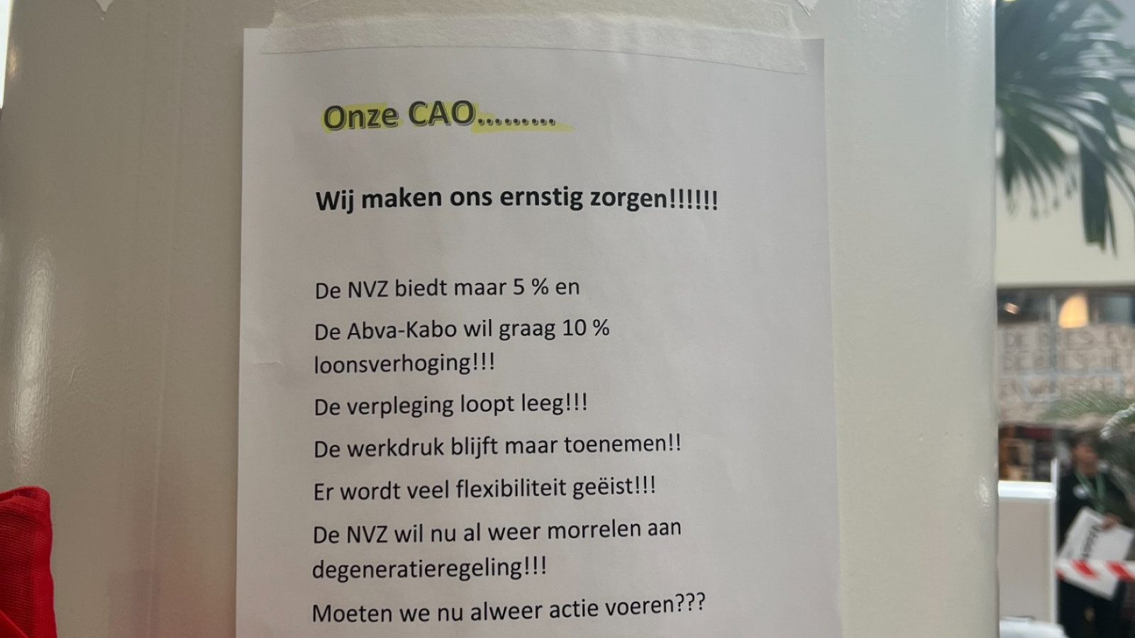 Personeel Dijklander protesteert in Hoorn