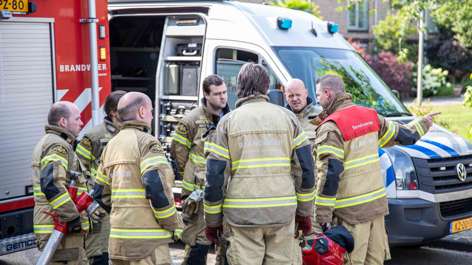 Mogelijk explosief Apollolaan Aalsmeer