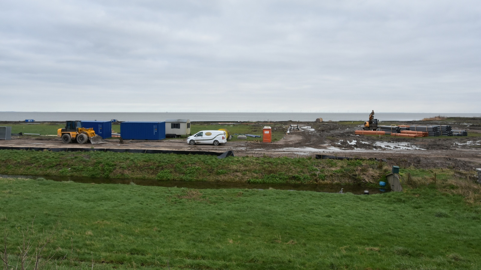 Bouw camping Enkhuizerzand gestart
