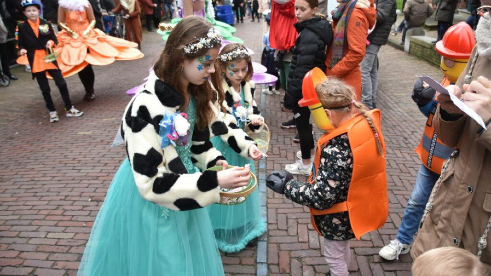 In beeld: carnaval in Enkhuizen 2024