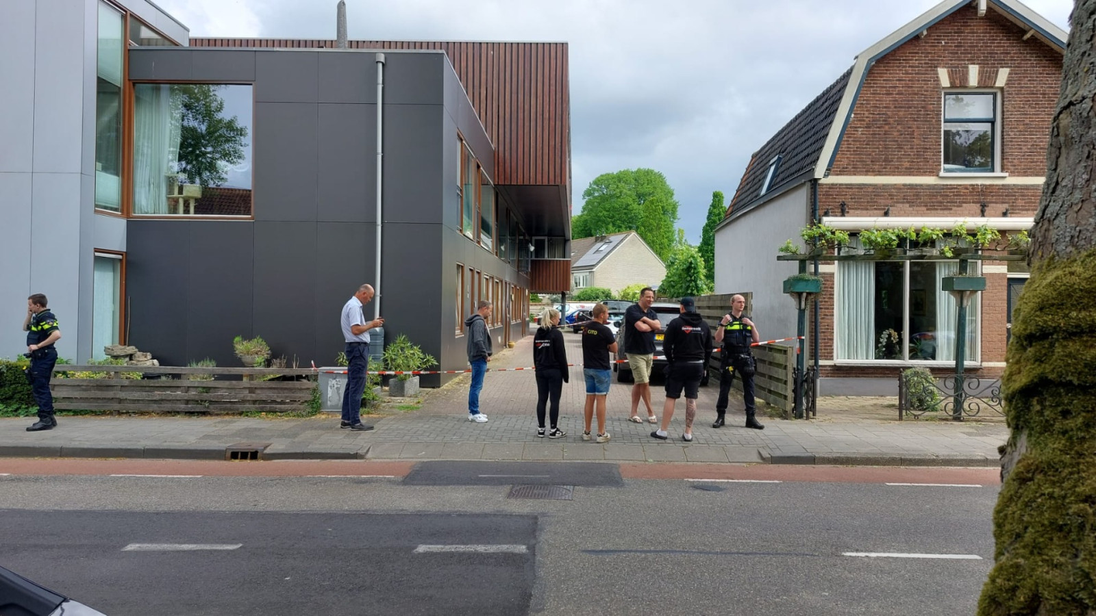 Explosie bij woning in Kortenhoef