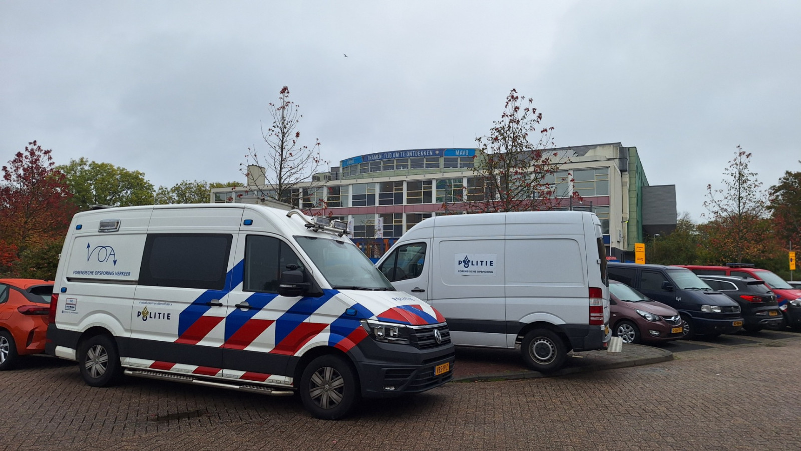 Terreuroefening op middelbare school Uithoorn