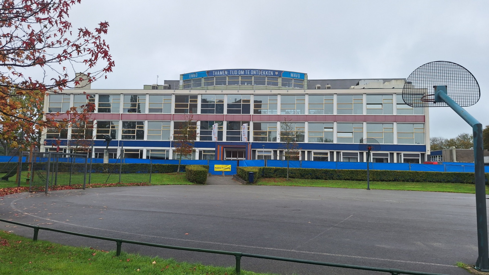 Terreuroefening op middelbare school Uithoorn