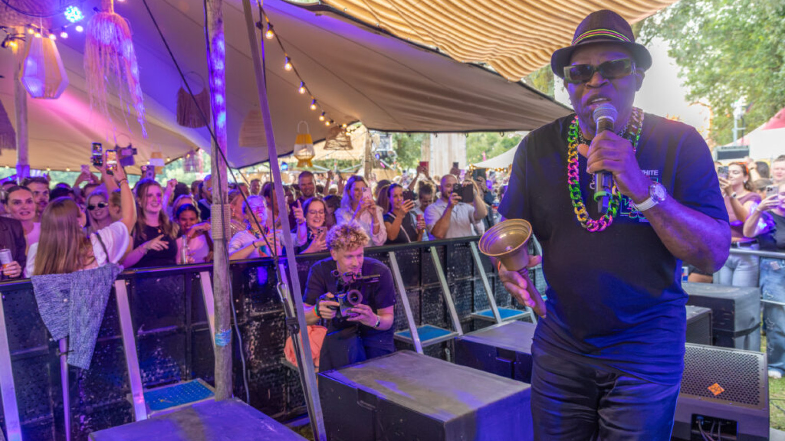 In Beeld: De Bauer-shock op Hoorn Zingt Hollands