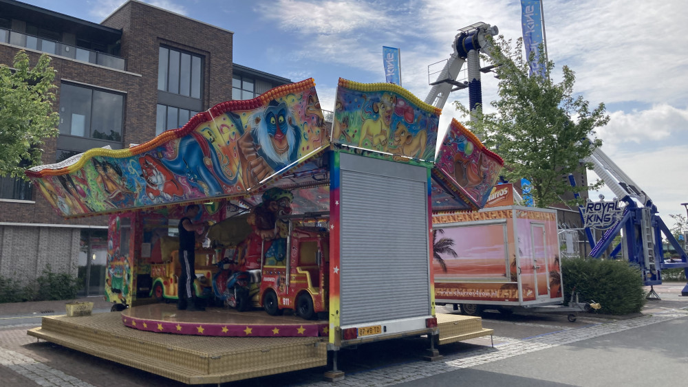 Hoogkarspel gaat voor gezellige kermis 'als vanouds' ondanks extra